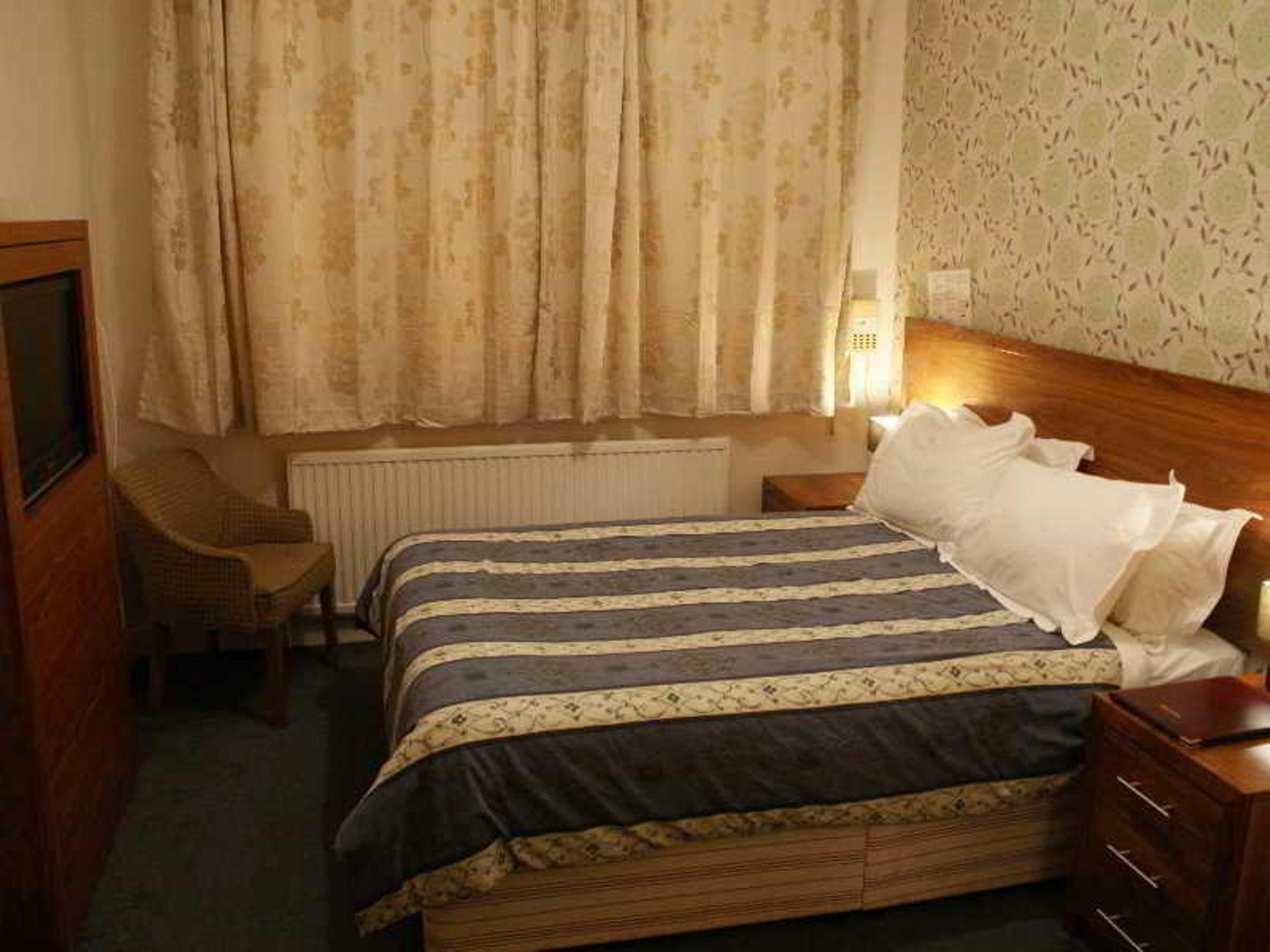 Kirkdale Hotel Croydon Dış mekan fotoğraf